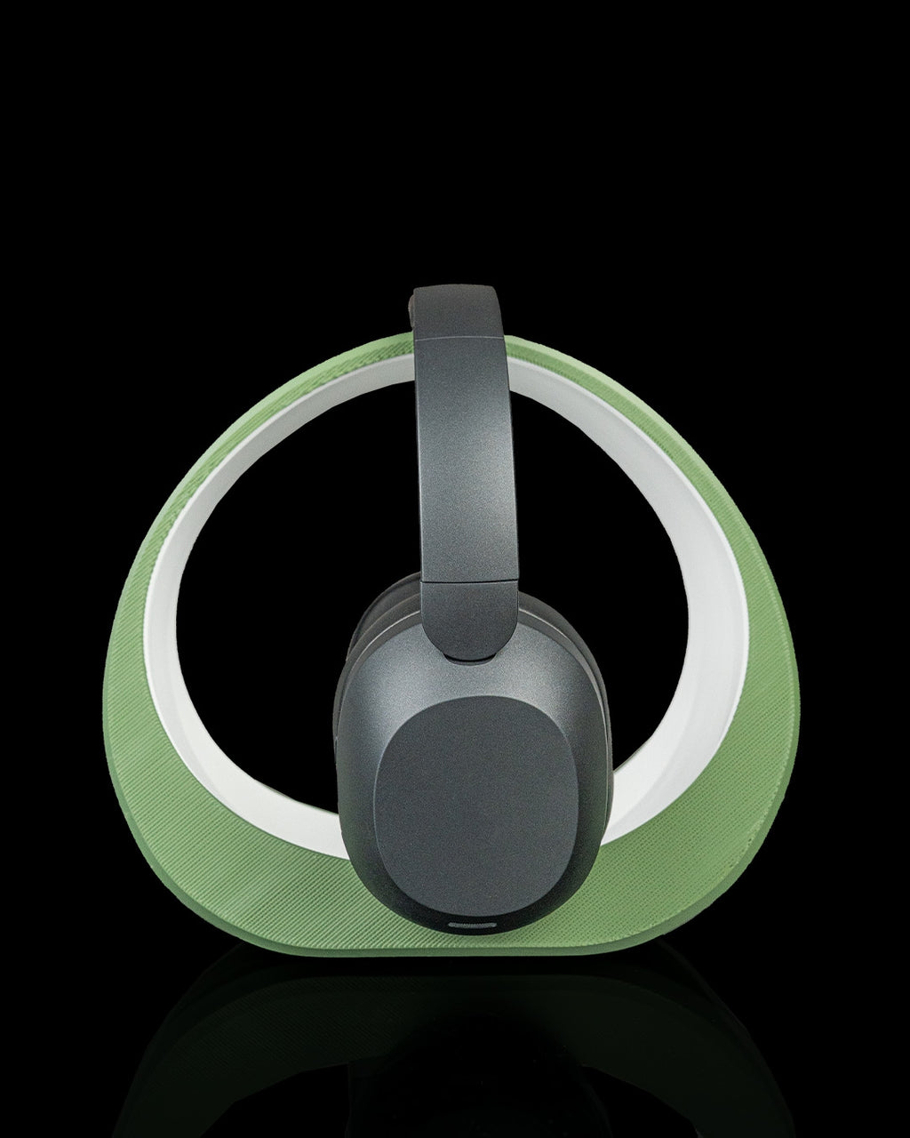 Ring Dock — Headset Stand & Desk Organiser