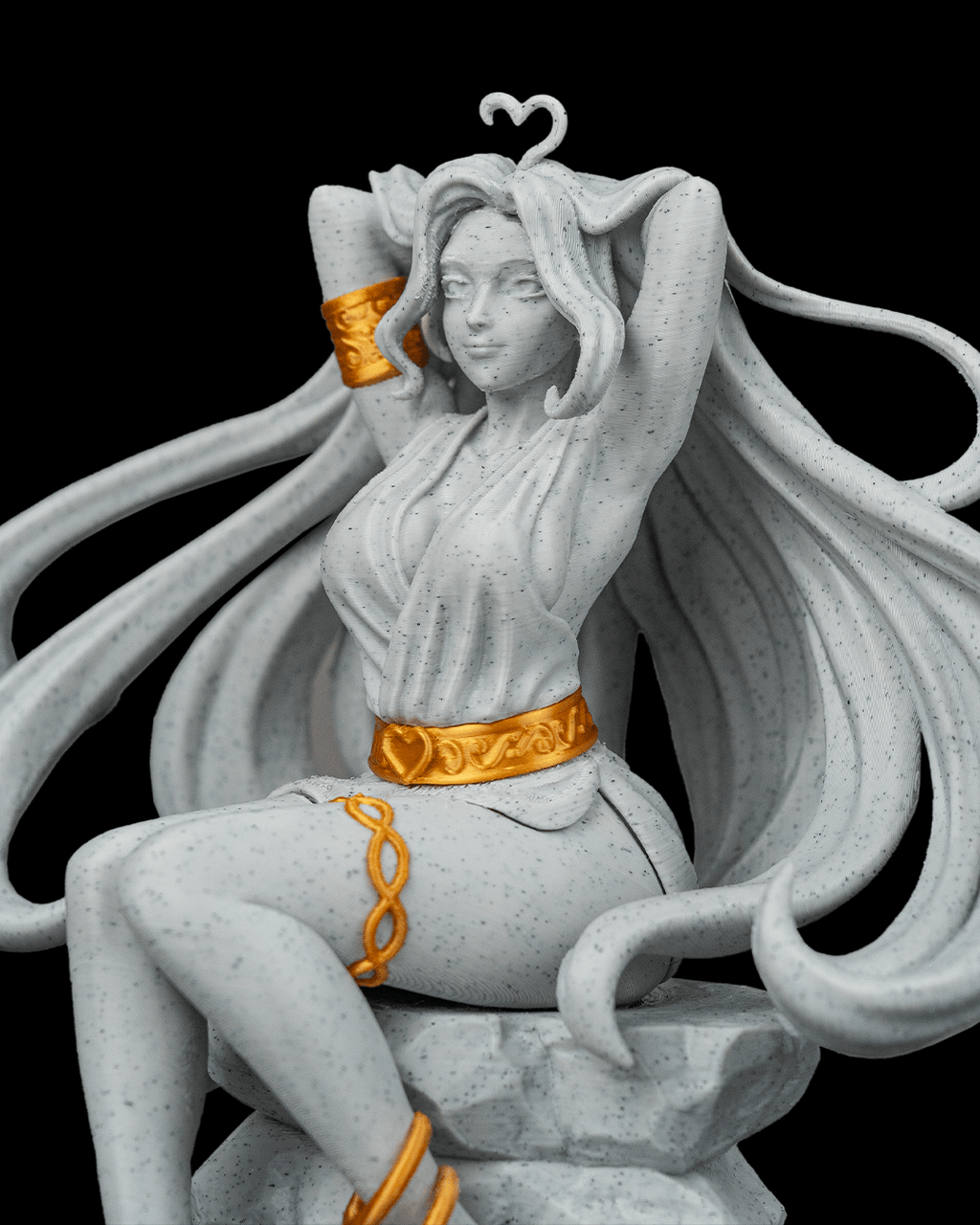Aphrodite — The Colossus Line | 19cm Statement Miniature