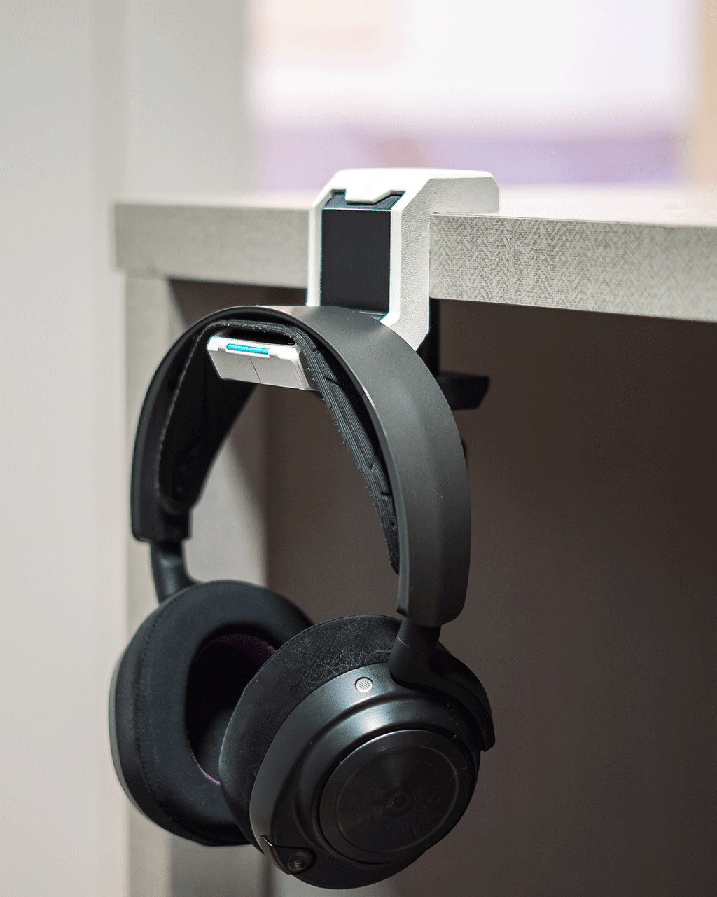 Helm Anchor — Headset Clamp Mount | FDM Print | Desk Realm