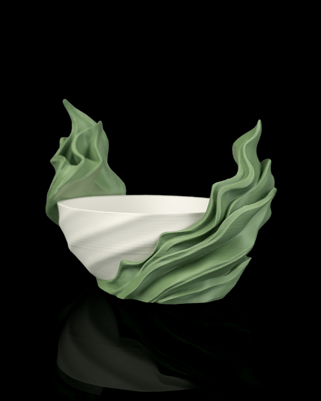 Seaweed Flow Self-Watering Planter — Sculptural Frond Planter | FDM Print