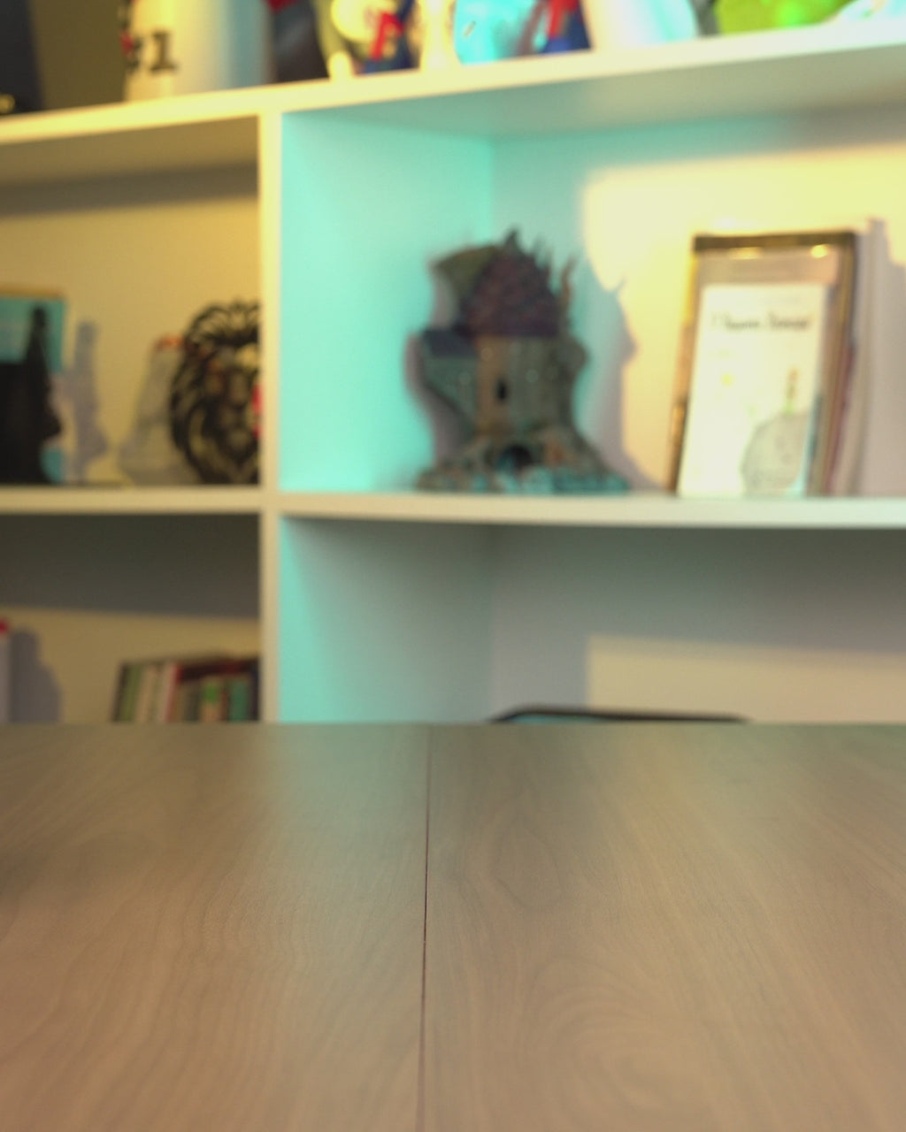 Ring Dock — Headset Stand & Desk Organiser