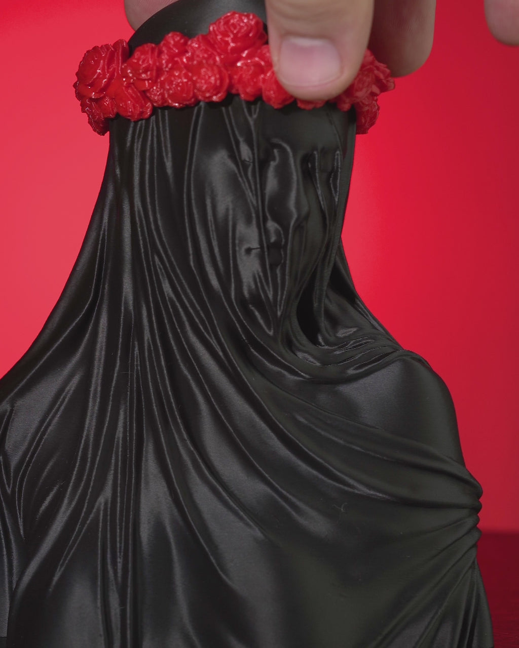 Veil of Silence — Statue | FDM Print | Functional Art